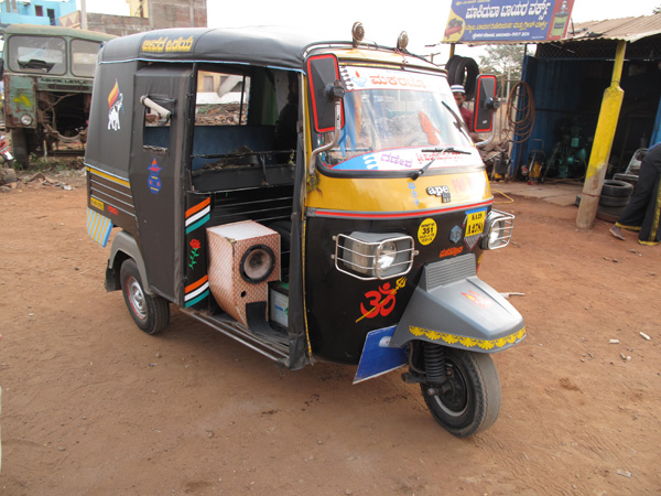 3-wheel Tuk-tuk (taxi)